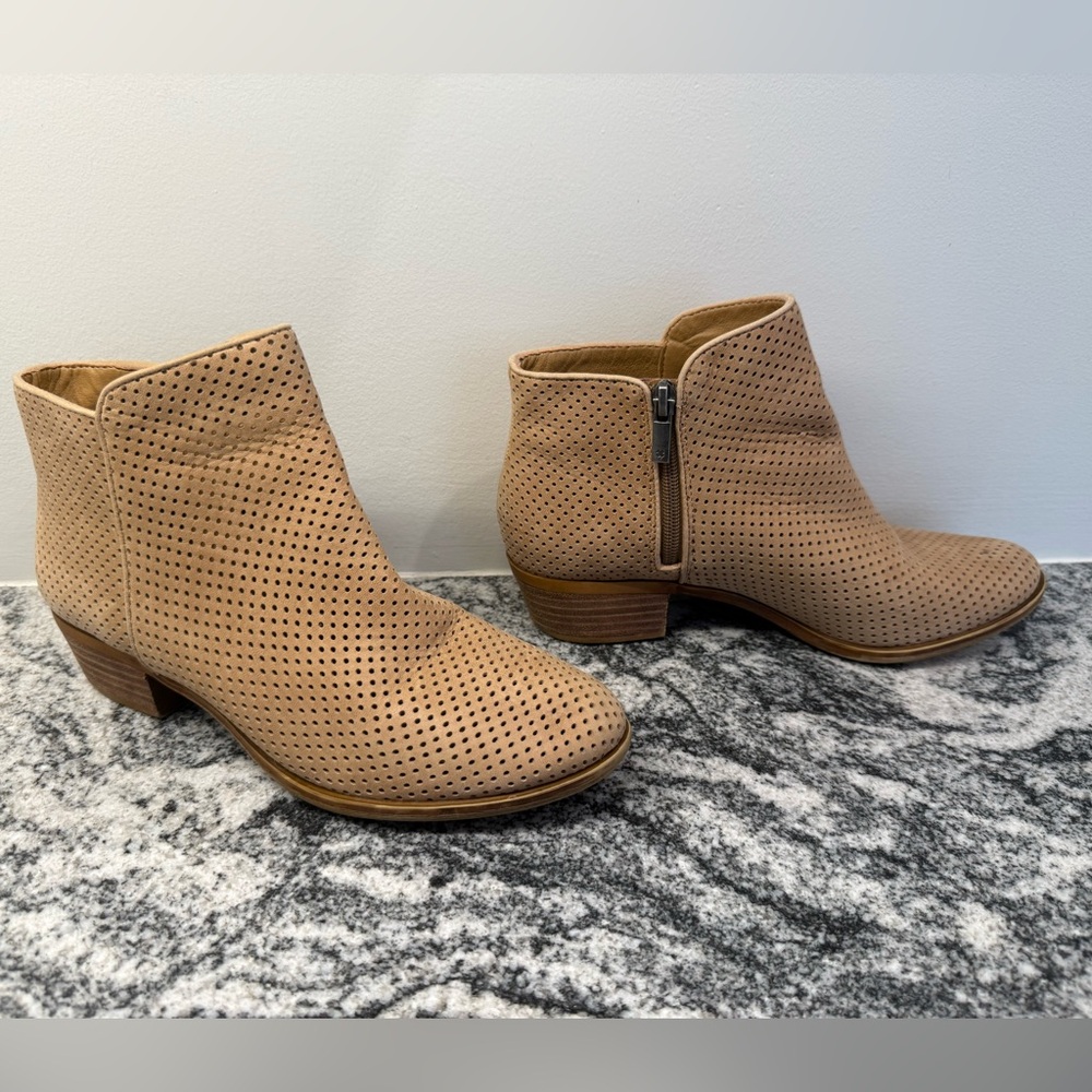 Lucky Brand Ankle Booties